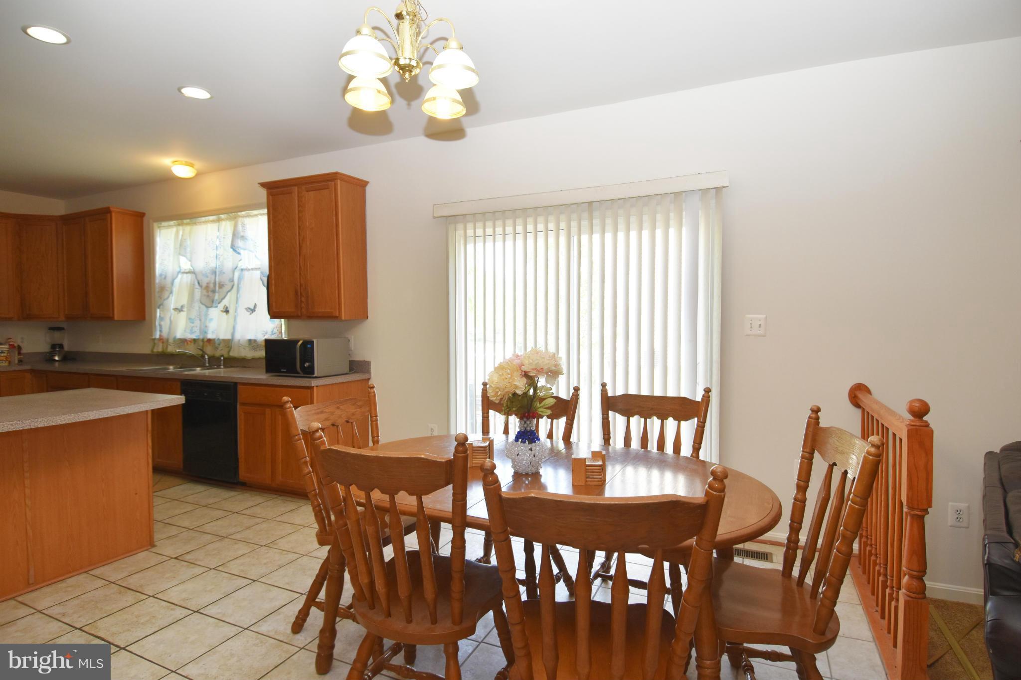 2102 Medinah Ridge Road Accokeek, MD 20607 - Photo 14 of 28 Kitchen
