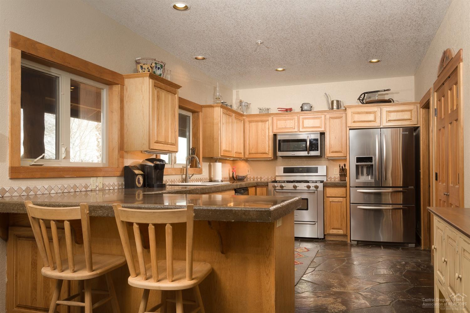 25600 Alfalfa Market Road Bend, OR 97701 - Photo 8 of 25 Additional Photo