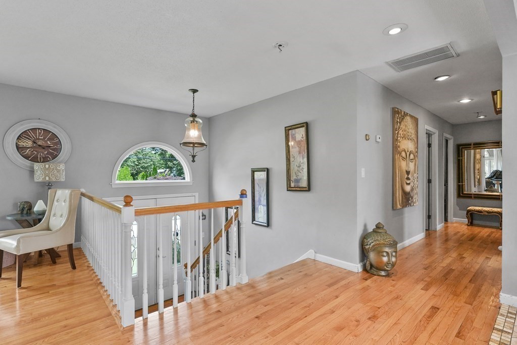 137 Ridgecrest Road Fall River, MA 02720 - Photo 13 of 33 Gallery Image 13