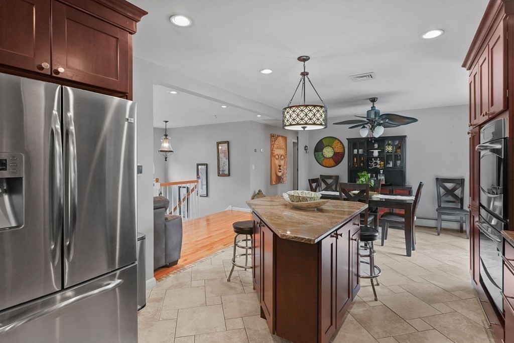 137 Ridgecrest Road Fall River, MA 02720 - Photo 8 of 33 Gallery Image 8