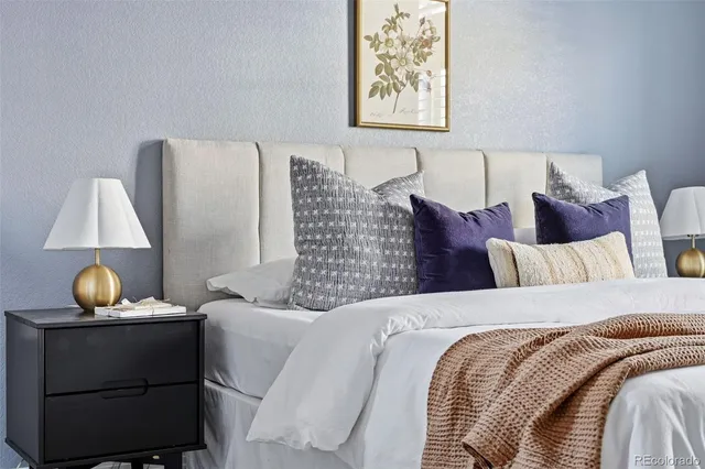 $800,000 | 11248 East 25th Drive, Aurora, CO 80010