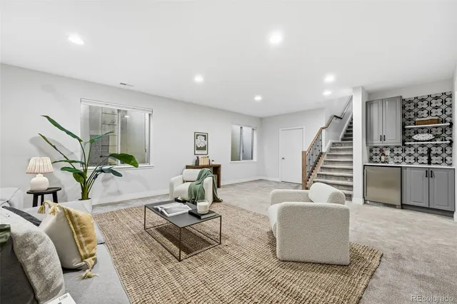 $800,000 | 11248 East 25th Drive, Aurora, CO 80010