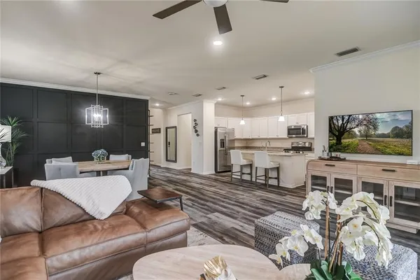 $550,000 | 10015 Marbella Drive, Bradenton, FL 34211