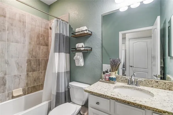 $550,000 | 10015 Marbella Drive, Bradenton, FL 34211