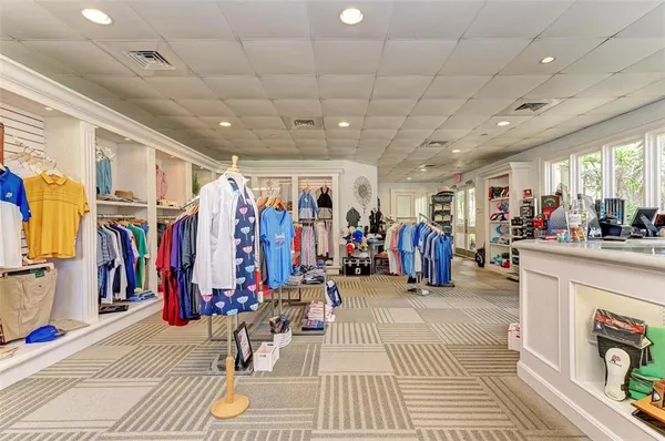 $550,000 | 10015 Marbella Drive, Bradenton, FL 34211