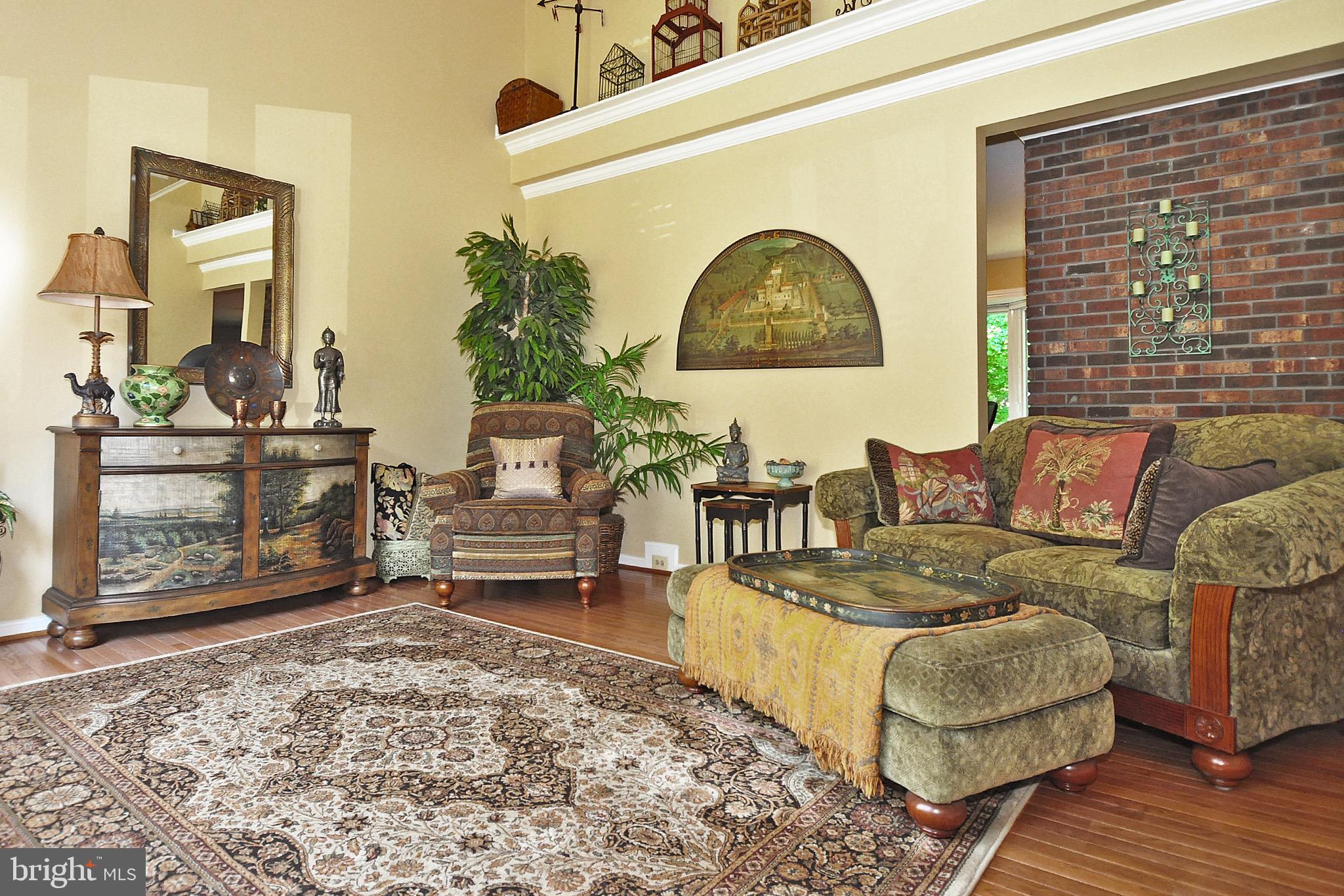 38 Carrollton Road Sterling, VA 20165 - Photo 3 of 53 Living Room with Cathedral Ceiling
