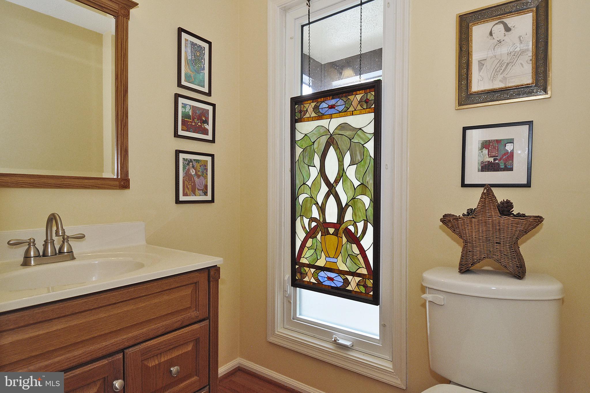 38 Carrollton Road Sterling, VA 20165 - Photo 6 of 53 Main Level Half Bath