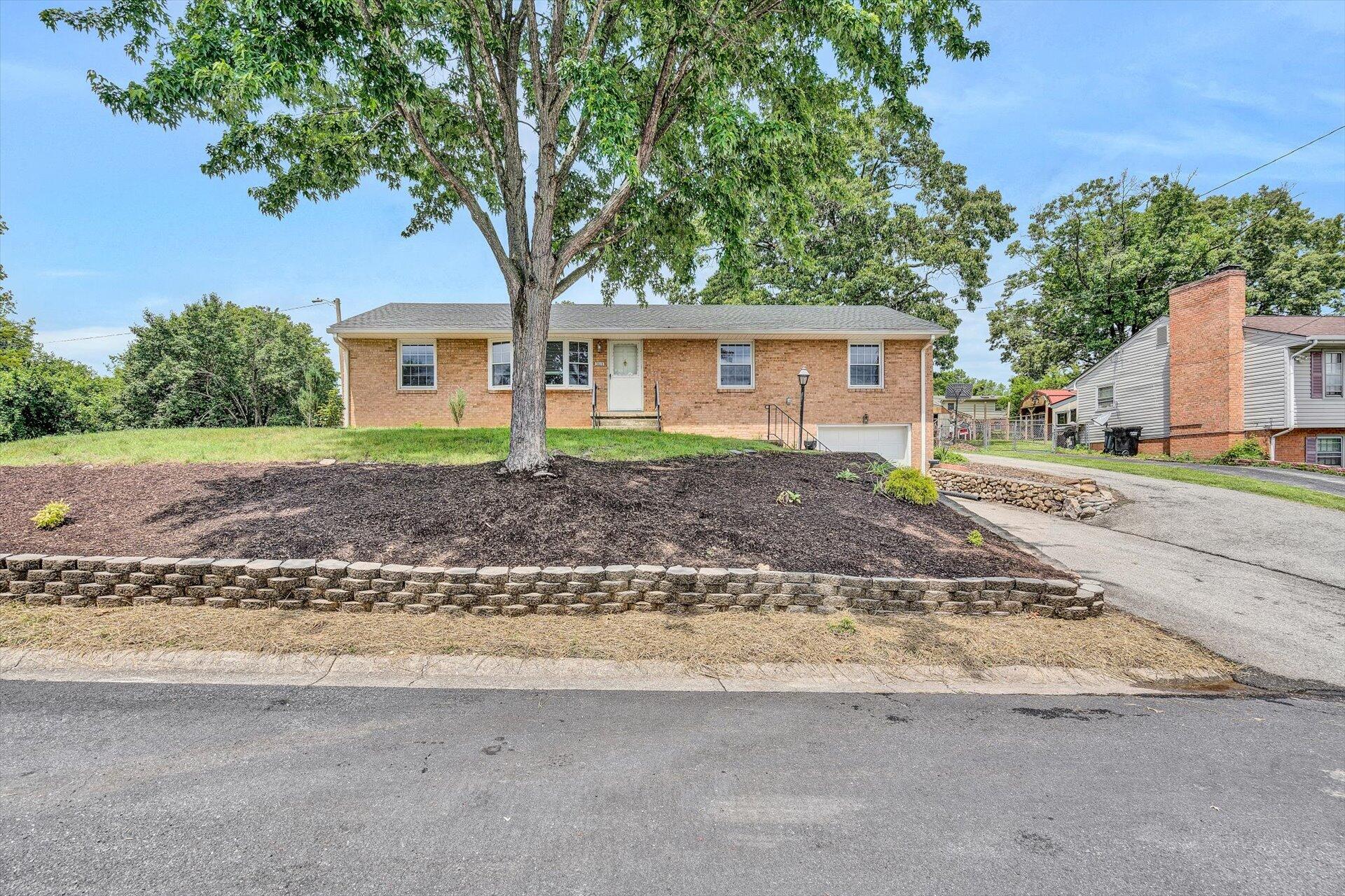 3515 Greencliff Road Roanoke, VA 24018 - Photo 22 of 29 03-052720220056