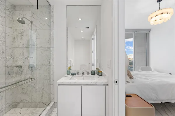 $12,999 | 16901 Collins Avenue, Unit 802, Sunny Isles Beach, FL 33160