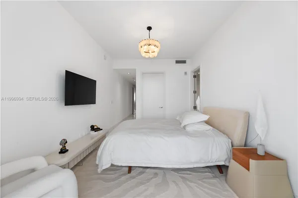 $12,999 | 16901 Collins Avenue, Unit 802, Sunny Isles Beach, FL 33160