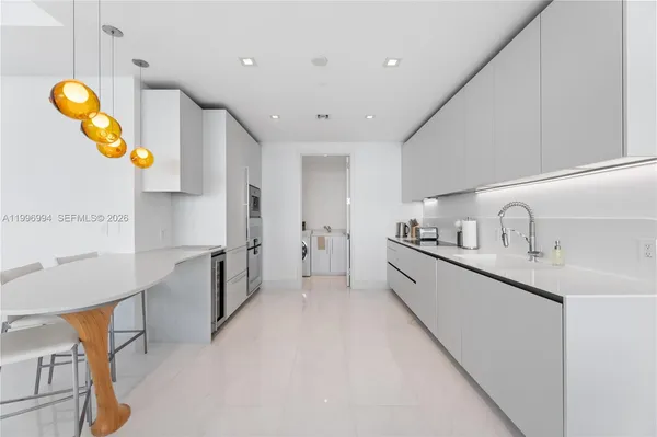 $12,999 | 16901 Collins Avenue, Unit 802, Sunny Isles Beach, FL 33160