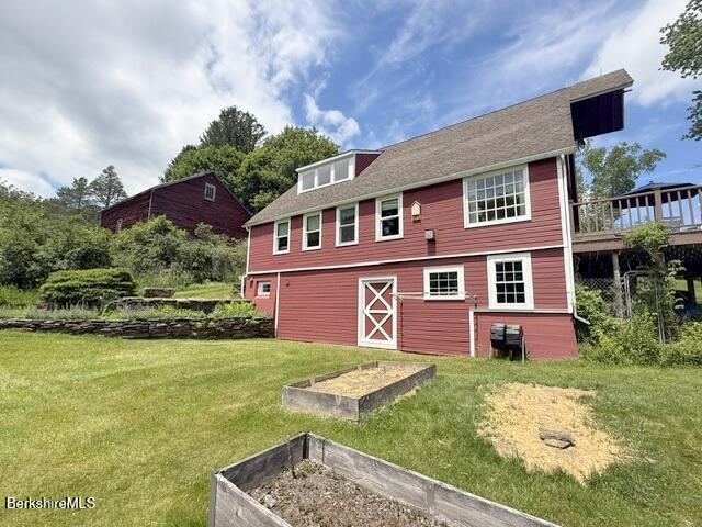 324 Oblong Road Williamstown, MA 01267 - Photo 32 of 42 Back of house