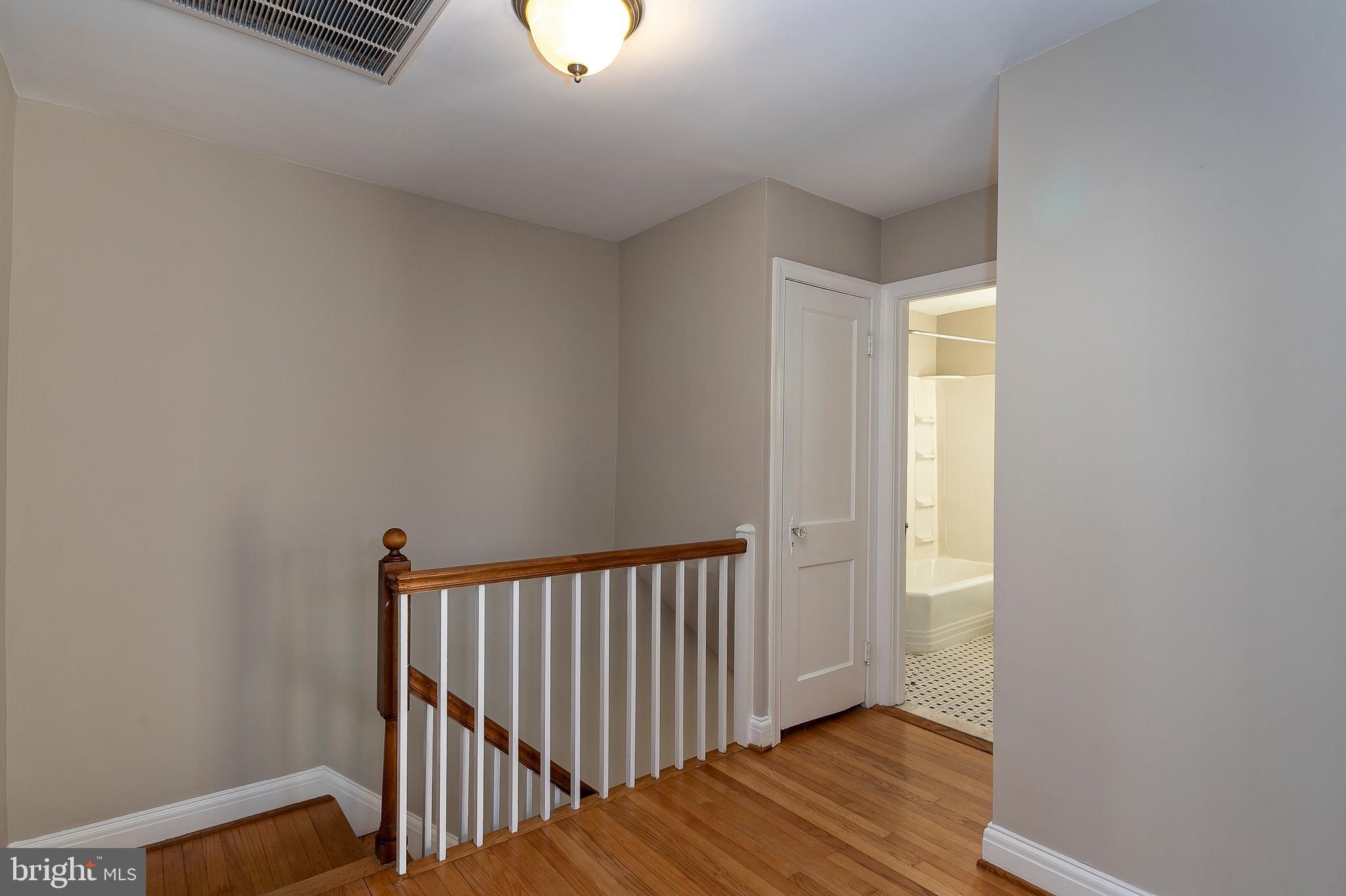 3711 Monterey Road Baltimore, MD 21218 - Photo 14 of 34
