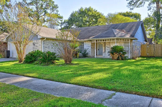 $1,900 | 9127 Kirkleigh Lane, Spring, TX 77379