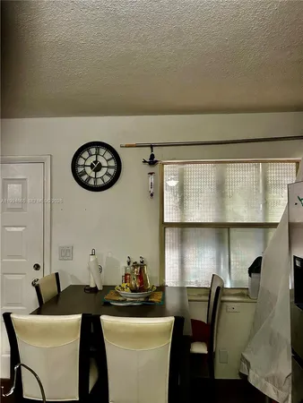 $1,950 | 2918 Funston Street, Unit 29B, Hollywood, FL 33020