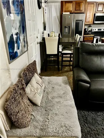 $1,950 | 2918 Funston Street, Unit 29B, Hollywood, FL 33020