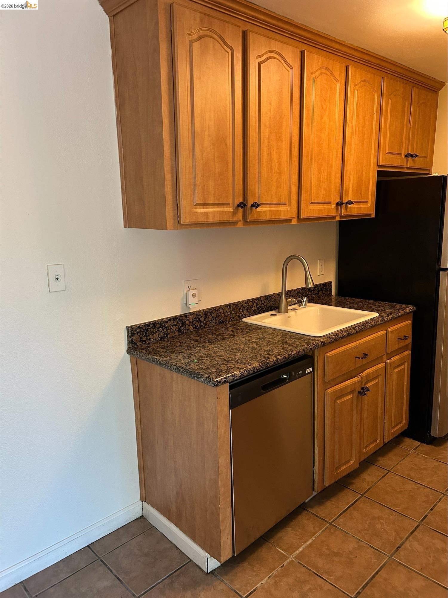 5313 Ridgeview Circle, Unit 4 El Sobrante, CA 94803 - Photo 30 of 31