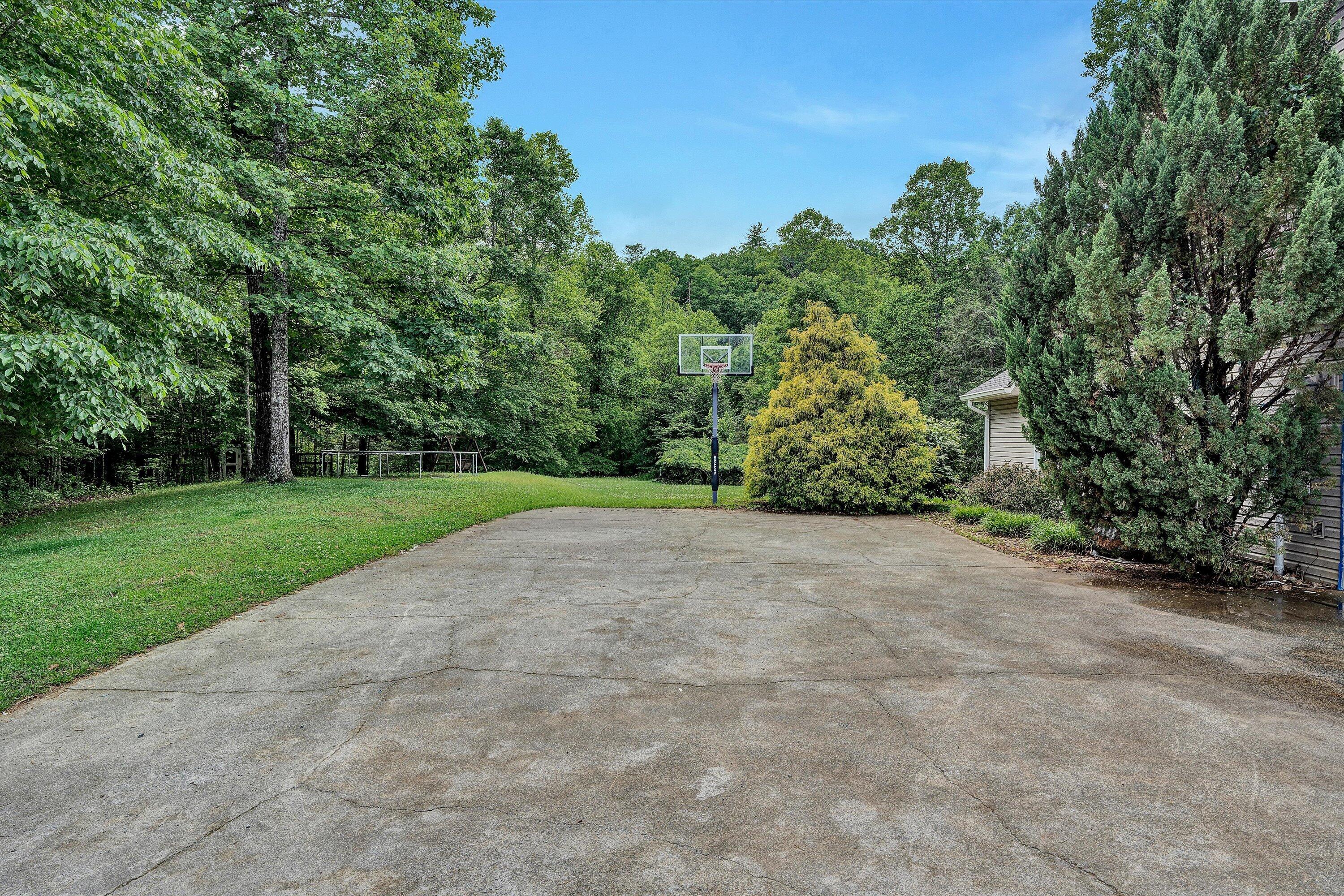 1955 Poplar View Road Roanoke, VA 24014 - Photo 47 of 50 47-DSC00487