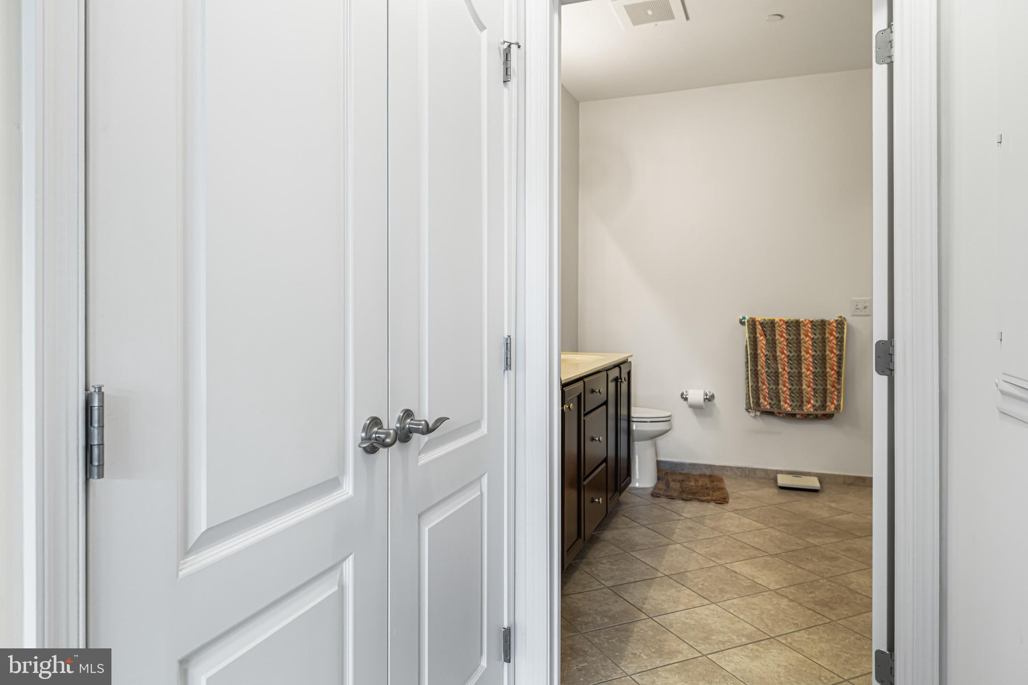 264 Carson Terrace Huntingdon Valley, PA 19006 - Photo 13 of 18 Master Bath