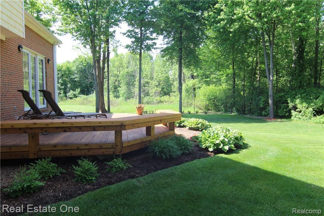5197 Ridge Trail South Clarkston, MI 48348 - Photo 26 of 29 IMG_2064.JPG