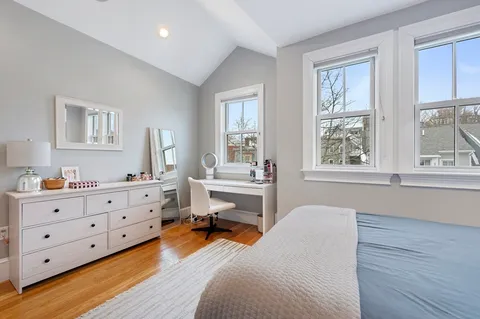 $1,299,000 | 480-482 East 4th Street, Unit 4, Boston, MA 02127