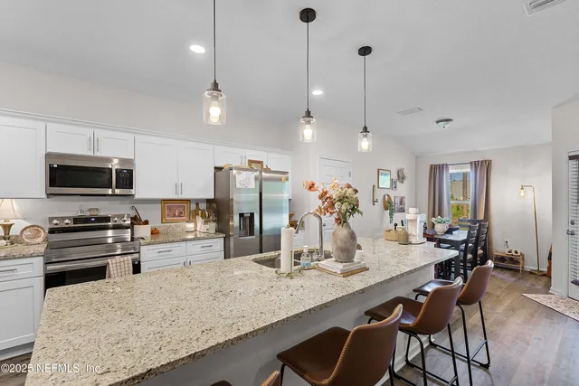 $369,000 | 102 Landmark Avenue, Satsuma, FL 32189