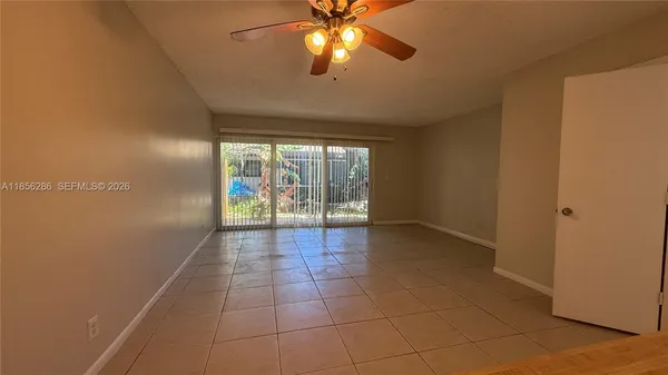 $1,800 | 3200 Northwest 5th Terrace, Unit 13, Pompano Beach, FL 33064