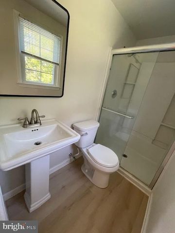 $725,000 | 201 Clover Circle, Media, PA 19063