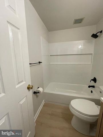 $725,000 | 201 Clover Circle, Media, PA 19063