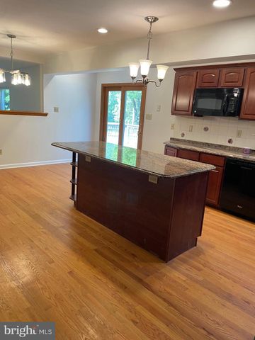 $725,000 | 201 Clover Circle, Media, PA 19063