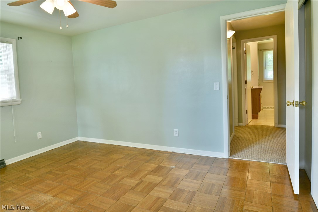 2141 North Road Northeast Warren, OH 44483 - Photo 31 of 50