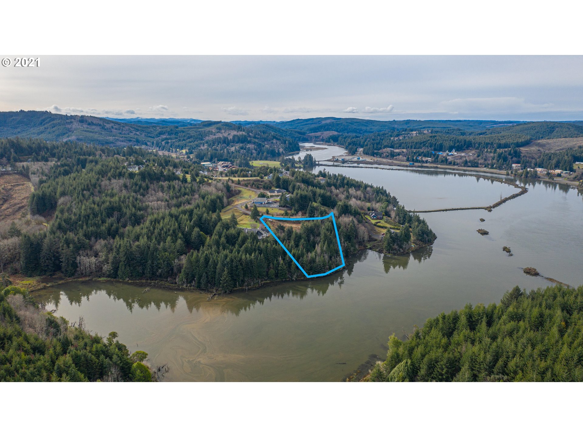 0 Double Eagle Road, Unit 1907 Coos Bay, OR 97420 - Photo 2 of 13 Gallery Image 2