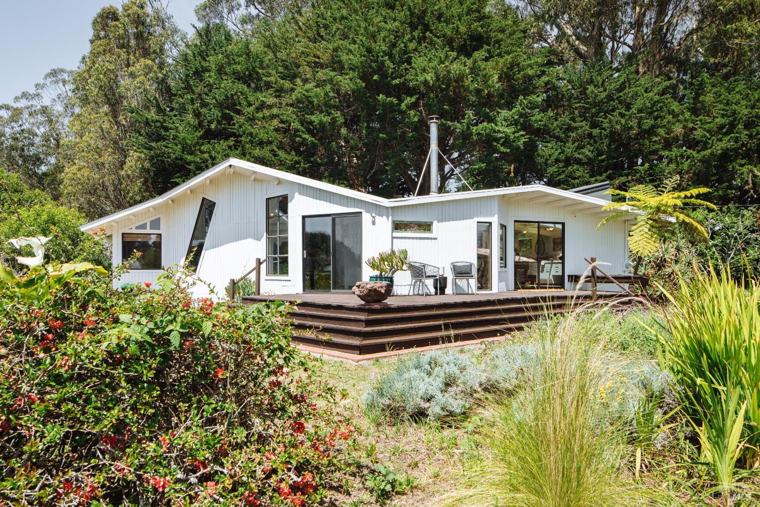 585 Evergreen Road Bolinas, CA 94924 - Photo 2 of 58