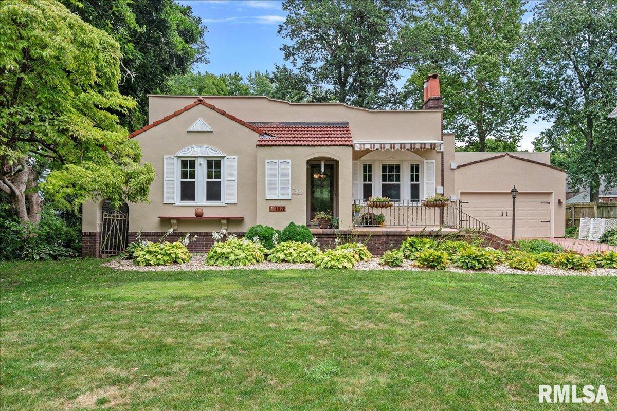 1828 Noble Avenue Springfield, IL 62704 - Photo 1 of 41