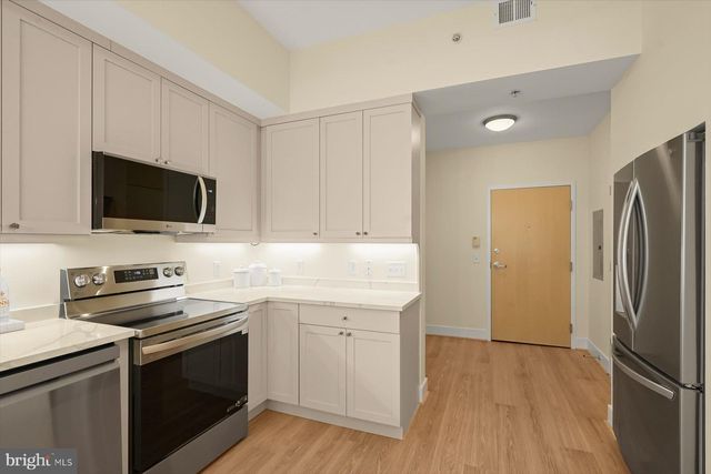 $650,000 | 910 M Street Northwest, Unit 116, Washington, DC 20001