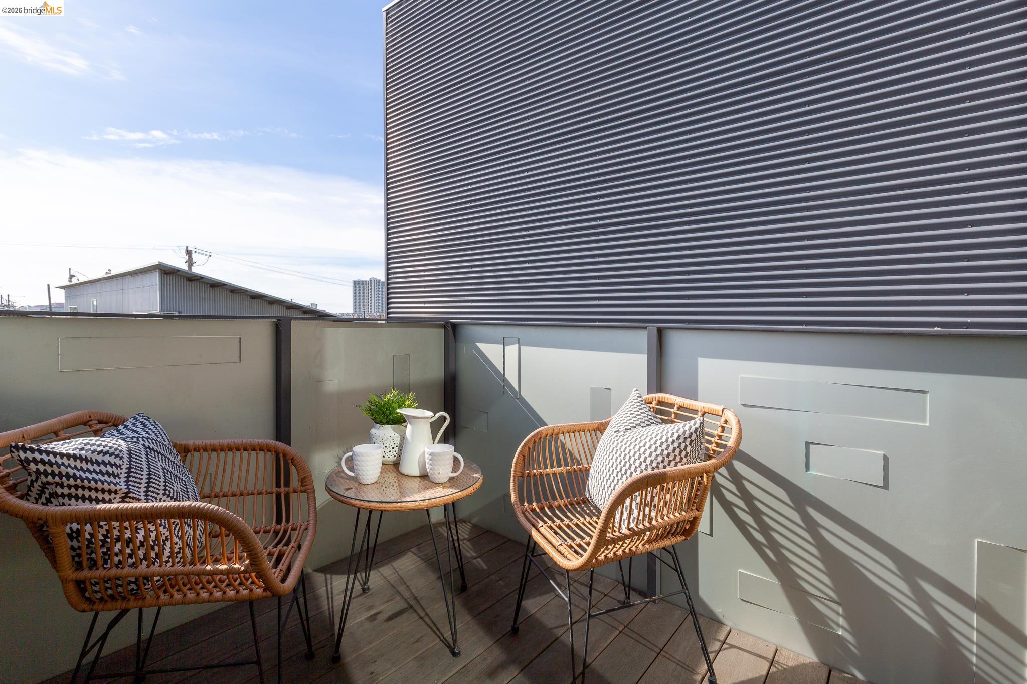 811 Folger Avenue Berkeley, CA 94710 - Photo 13 of 41