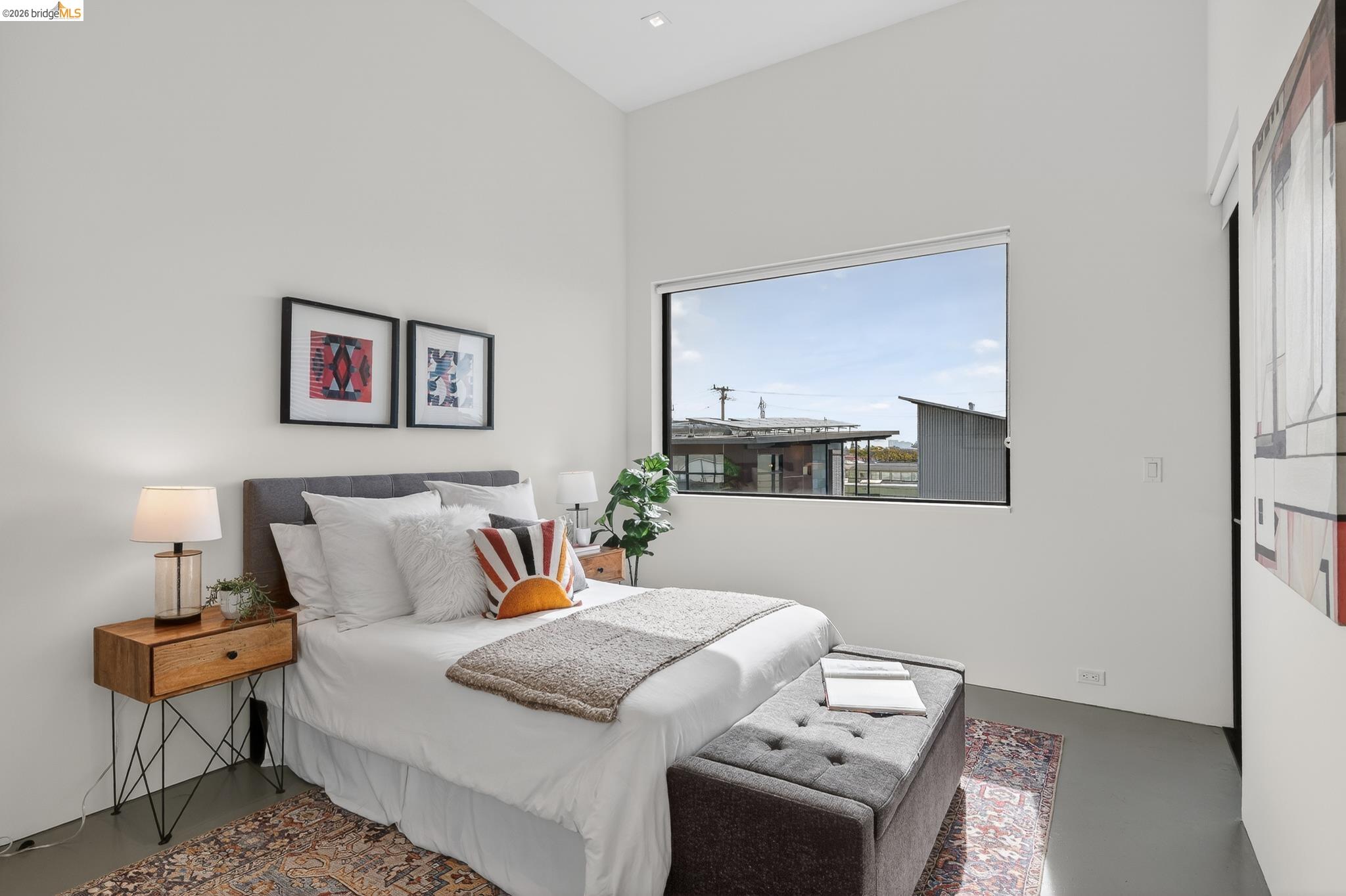 811 Folger Avenue Berkeley, CA 94710 - Photo 14 of 41