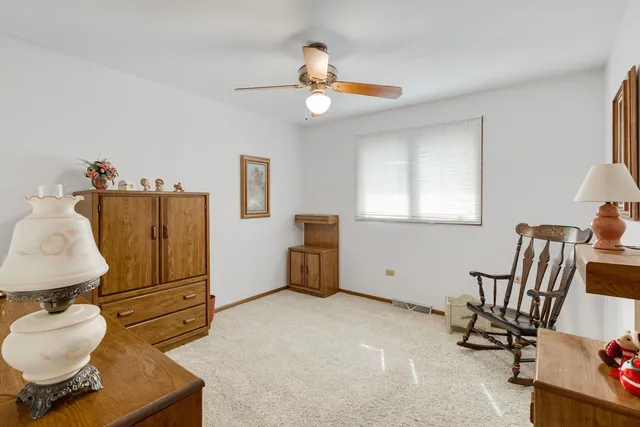 $369,900 | 14632 Kostner Avenue, Midlothian, IL 60445