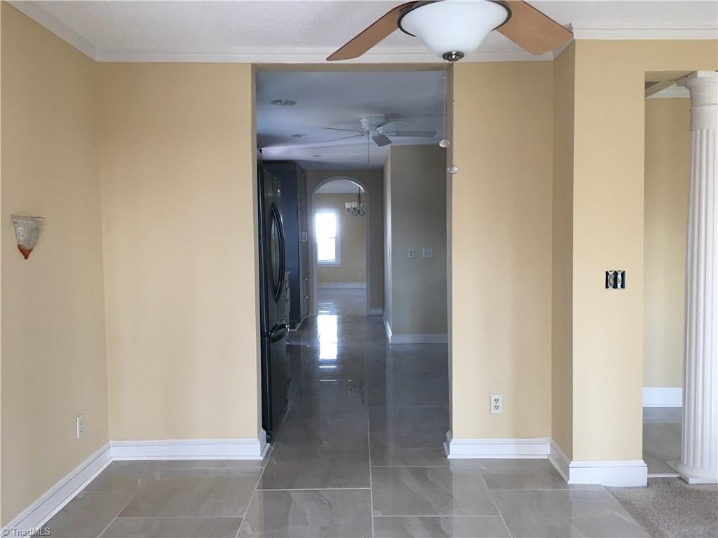 640 Kanoy Road Thomasville, NC 27360 - Photo 3 of 24 View from sunroom
