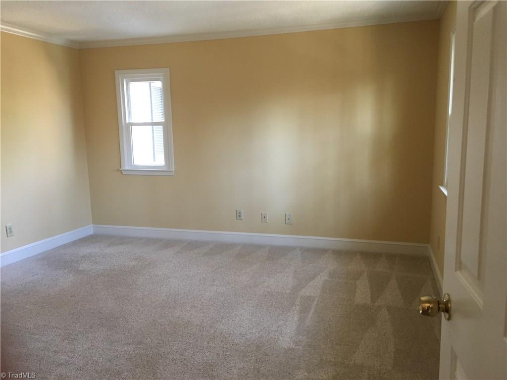640 Kanoy Road Thomasville, NC 27360 - Photo 10 of 24 3rd bedroom