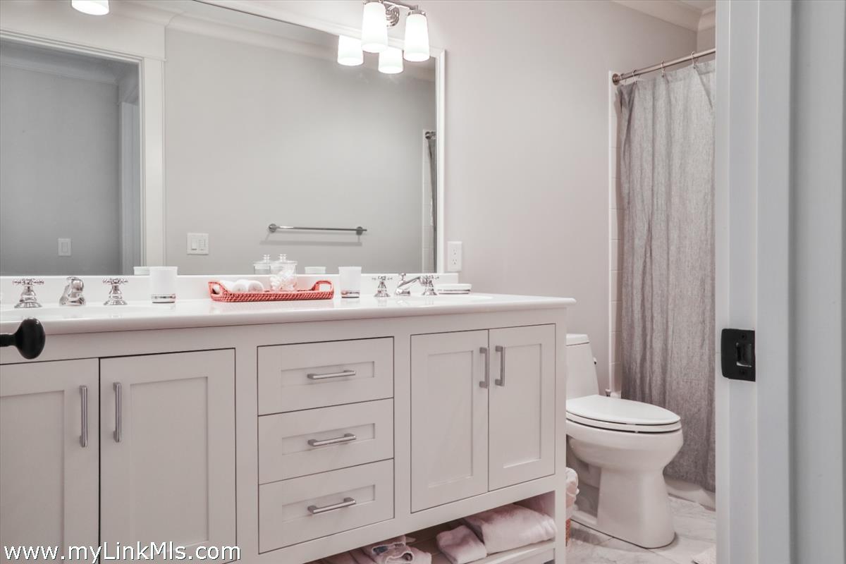 54 Fuller Street Edgartown, MA 02539 - Photo 21 of 31