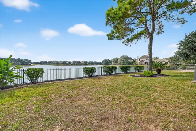 $2,495 | 11403 Ryan Manor Drive, Richmond, TX 77406