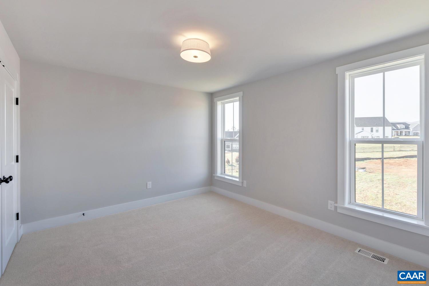 19 Fowler Street, Unit B1 Charlottesville, VA 22901 - Photo 28 of 33