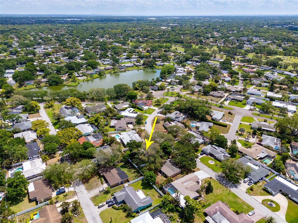 1218 Taylor Avenue Dunedin, FL 34698 - Photo 24 of 53 an aerial view of multiple house