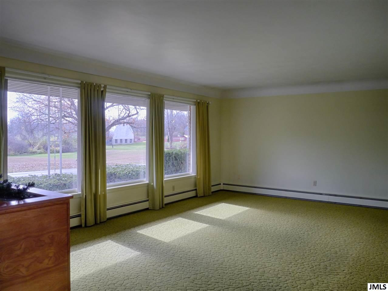 3800 Hendee Road Jackson, MI 49201 - Photo 4 of 33 Photo 4