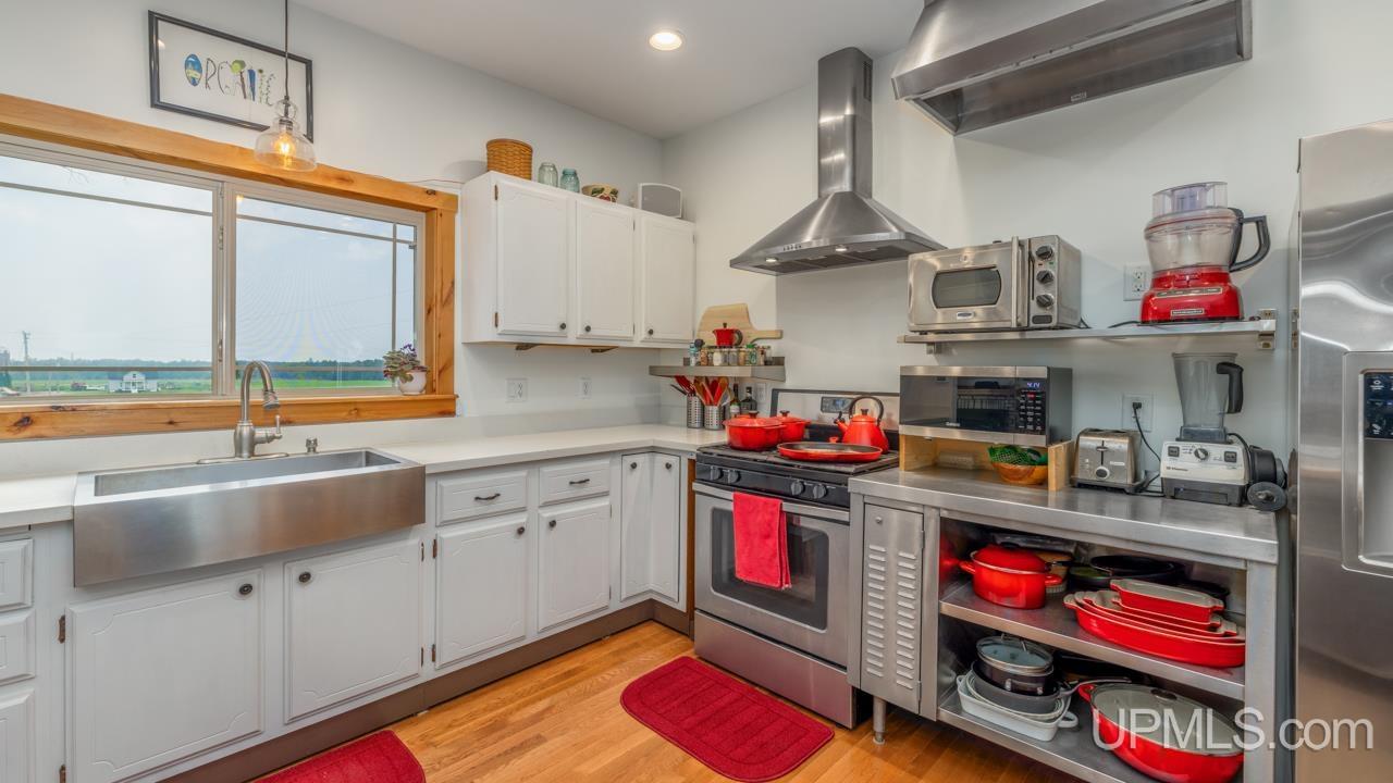 3143 D Road Bark River, MI 49807 - Photo 15 of 45