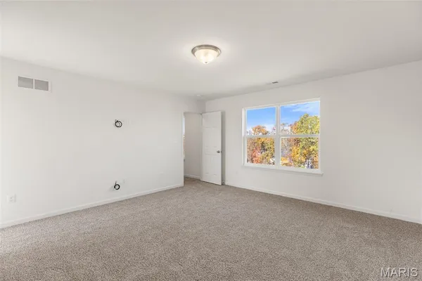 $419,987 | 1657 Winding Mdws Drive, Fenton, MO 63026