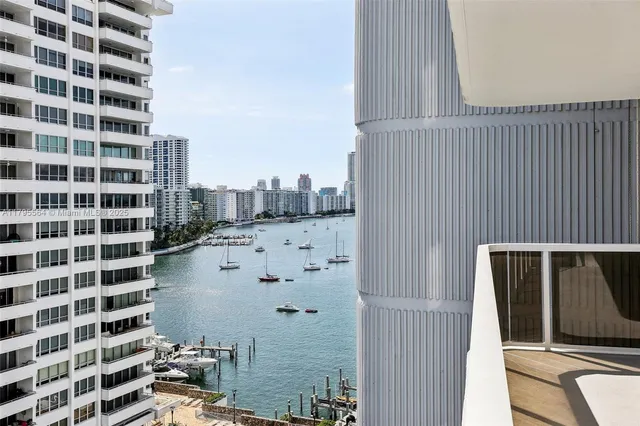 $1,349,000 | 9 Island Avenue, Unit 1209, Miami Beach, FL 33139