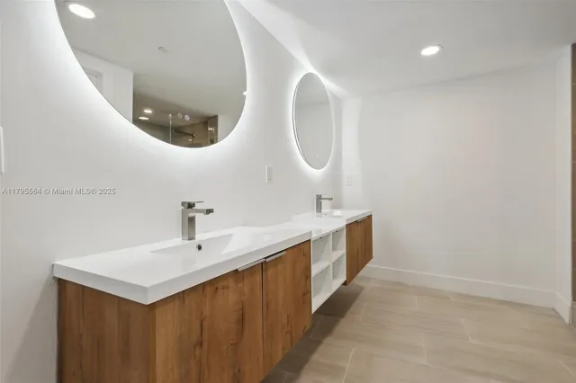 $1,349,000 | 9 Island Avenue, Unit 1209, Miami Beach, FL 33139