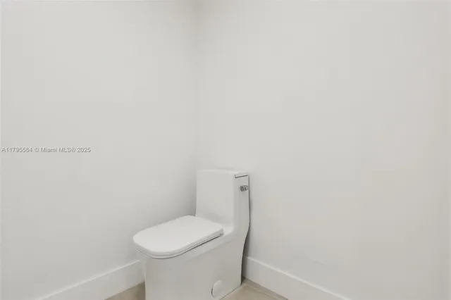 $1,349,000 | 9 Island Avenue, Unit 1209, Miami Beach, FL 33139